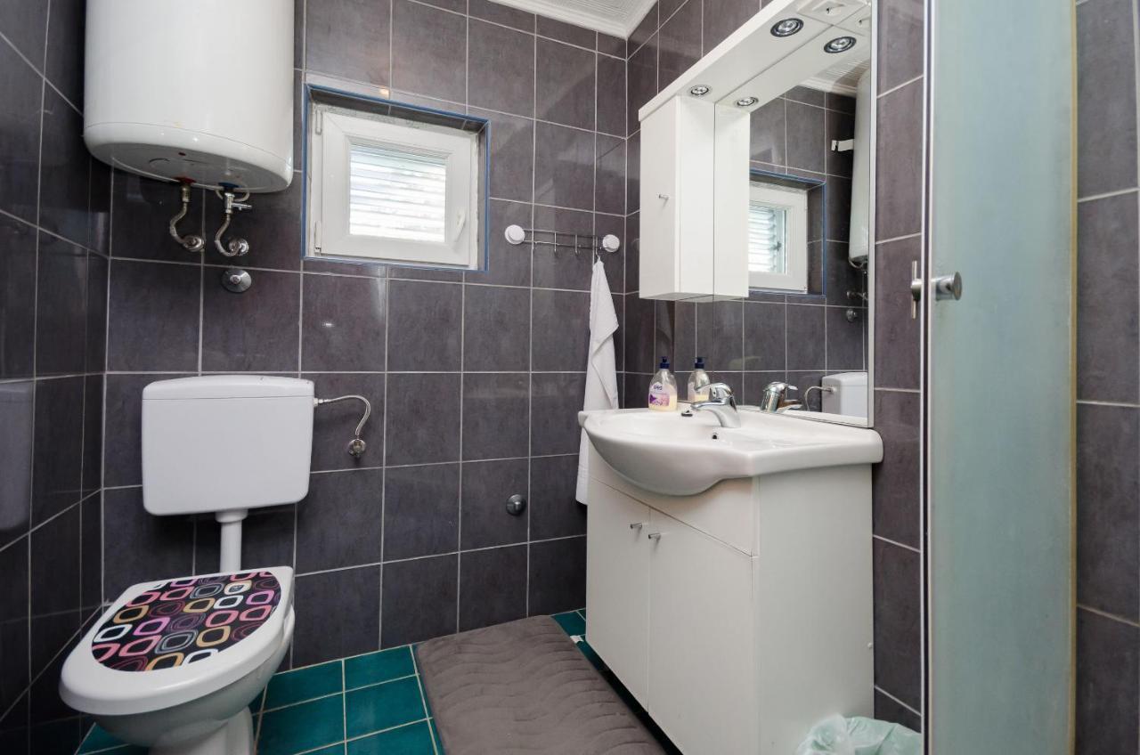 Apartment Marija Zdenko Lopar Kültér fotó
